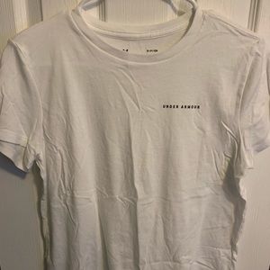 Under Armour T-shirt